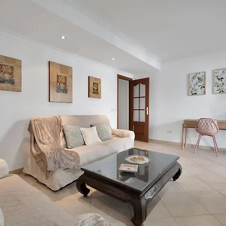 En El Centro De San Pedro Con Parking - Del Valle 72 1 Apartment Marbella
